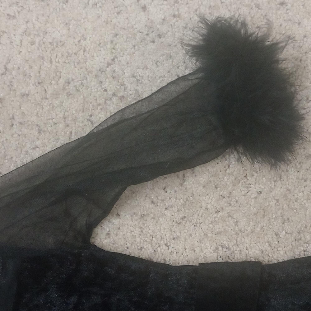 Black Witch Costume with Hat - Picture 4 of 8